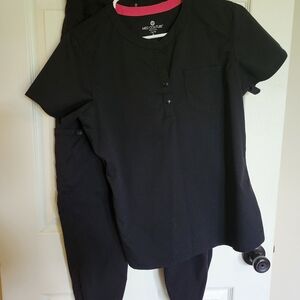 Med Couture Small Petite Black Scrub Set